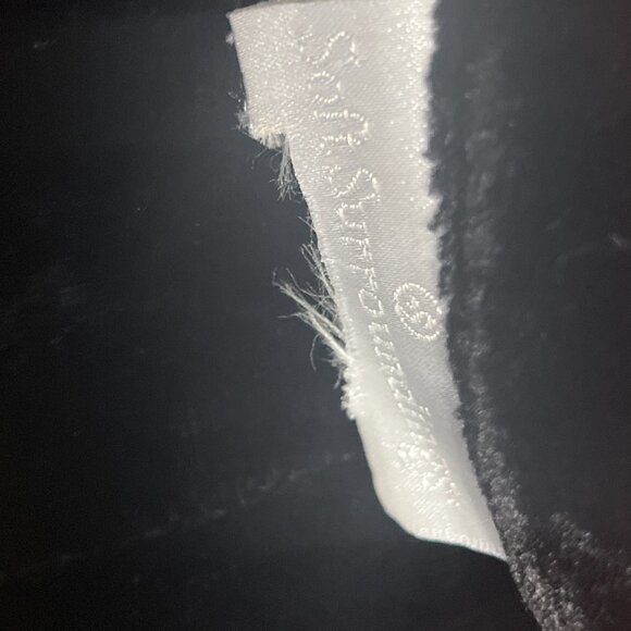 Soft Surroundings Black Velvet Embroidered Trim Tunic Jacket Large - Picture 4 of 4